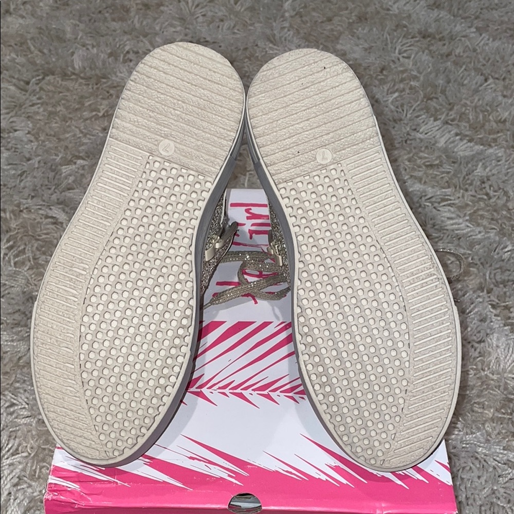 Hey Girl Gold Metallic Women's Sneakers - Picture 7 of 8